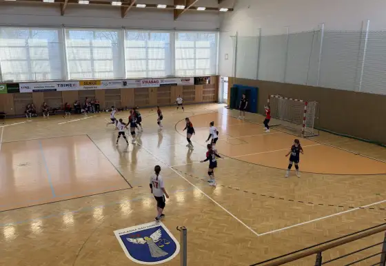 Mladší žačky na úvod jara za 3 body, dorostenky vezou první vítězství a ženy ani napotřetí doma nevyhrály!