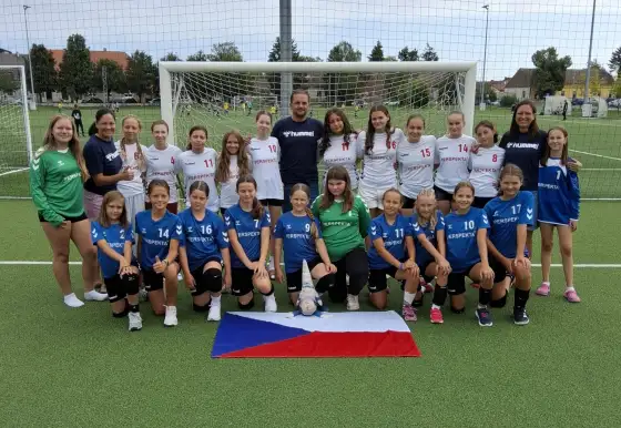 Mladší žačky přivezly z mezinárodního turnaje v Chorvatsku stříbro!