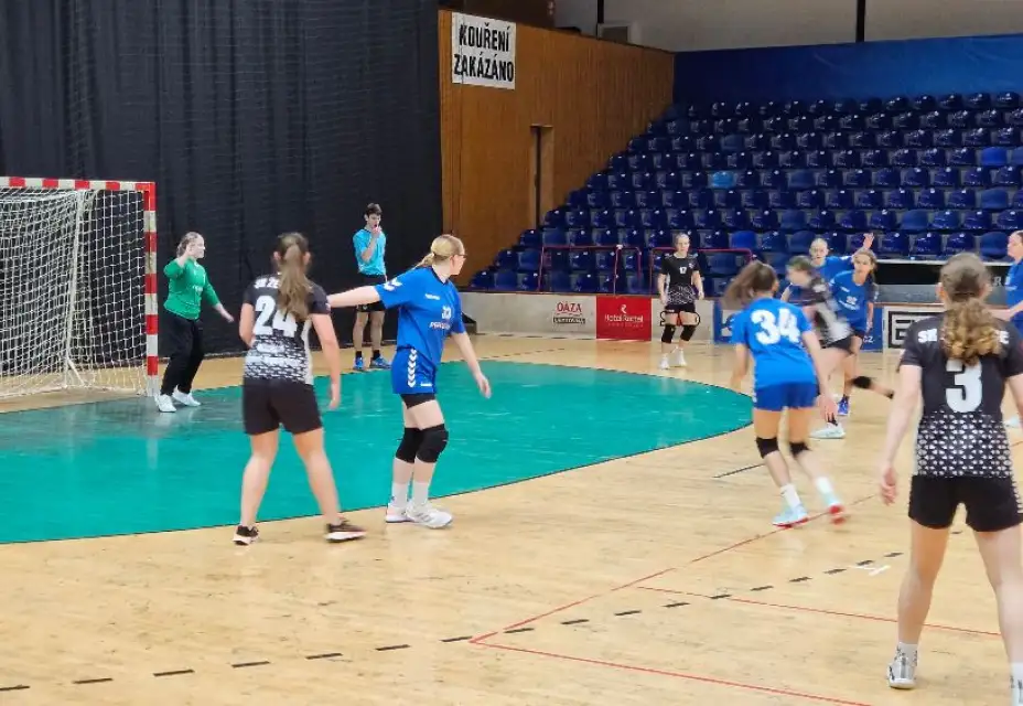 10. kolo Regionální ligy starších žaček hrané ve Zlíně